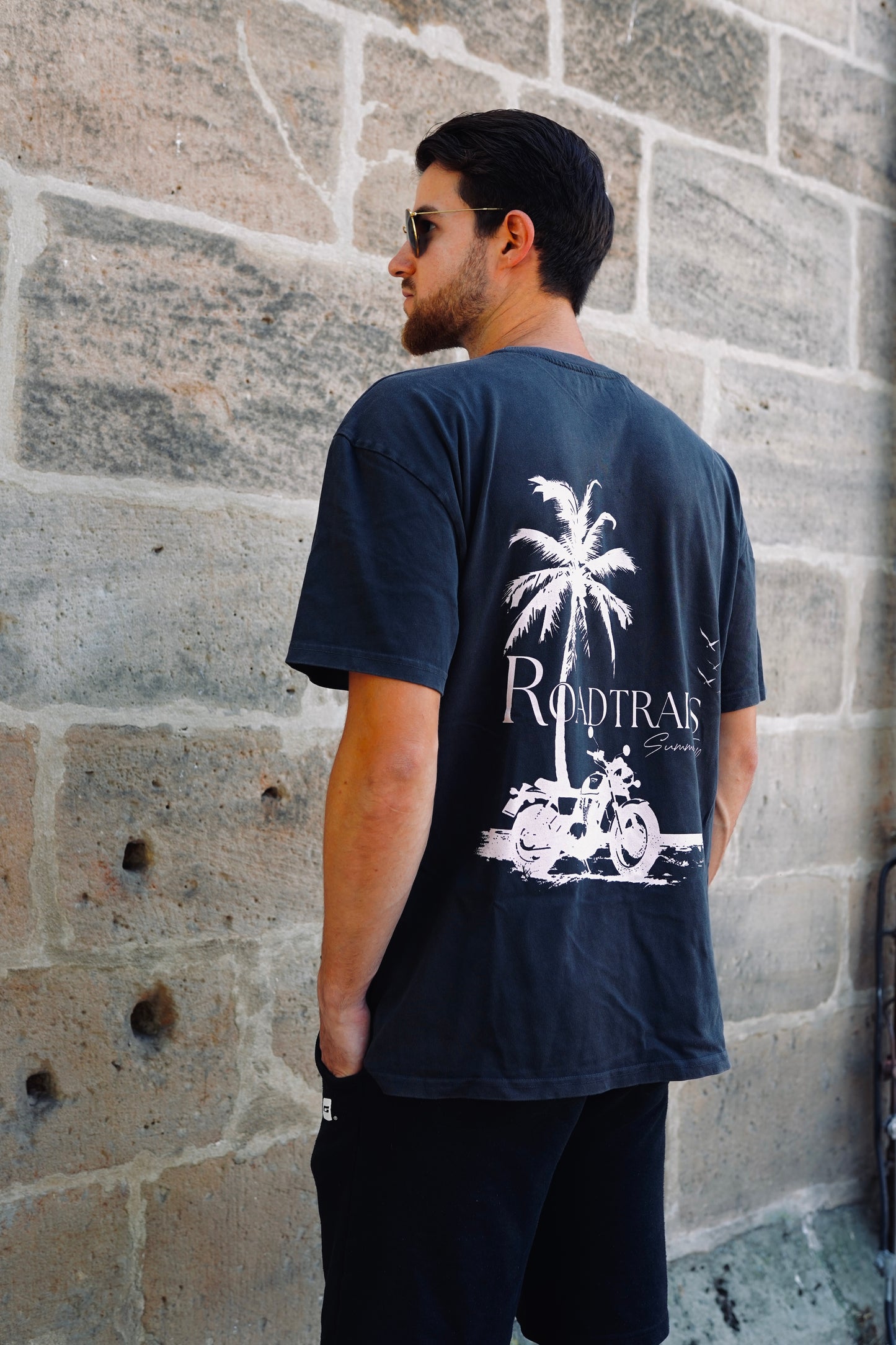 SUMMER TRIP Oversized T-Shirt Washed Black